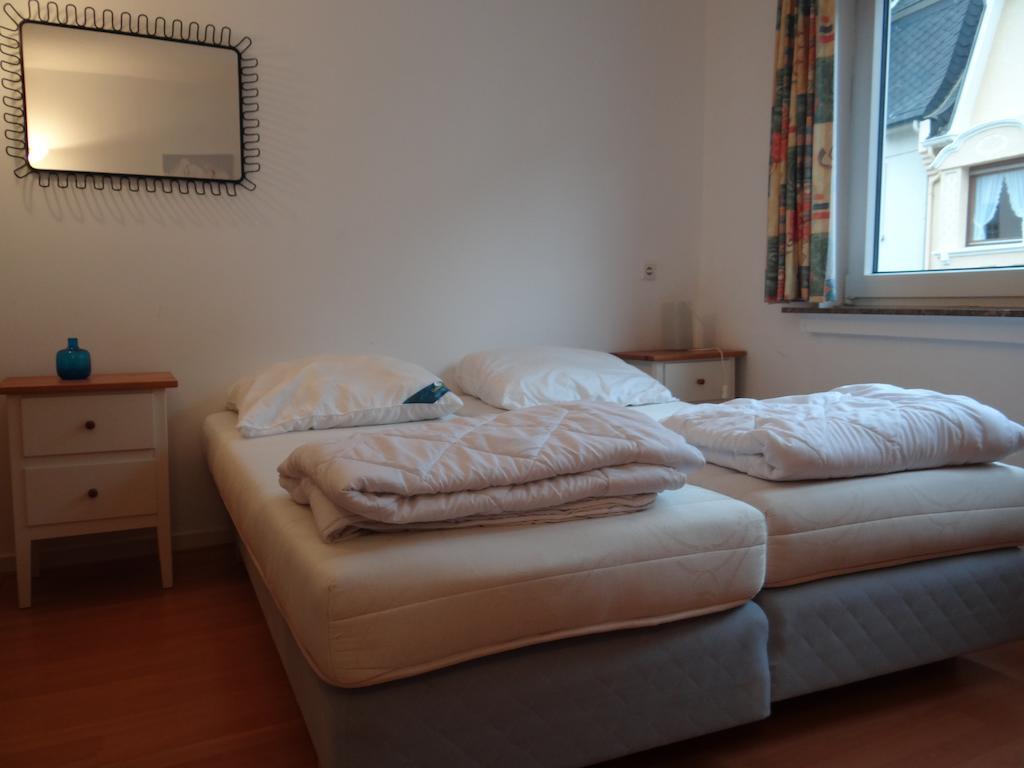 Villa Haus Corray Zell Zimmer foto